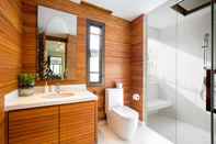 In-room Bathroom Villa Jum-Paa at Karon