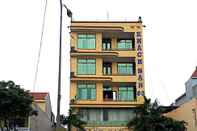 Bên ngoài Hotel 8-3