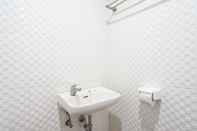 Toilet Kamar HEINE Hotel & Resto