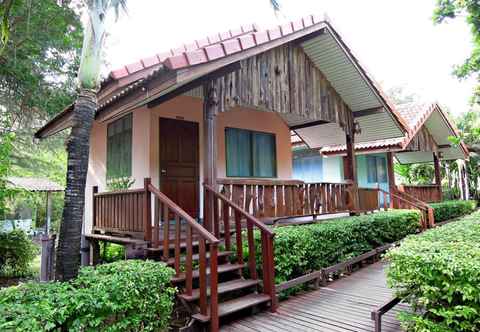 Lobby Duangtawan Beach Resort 