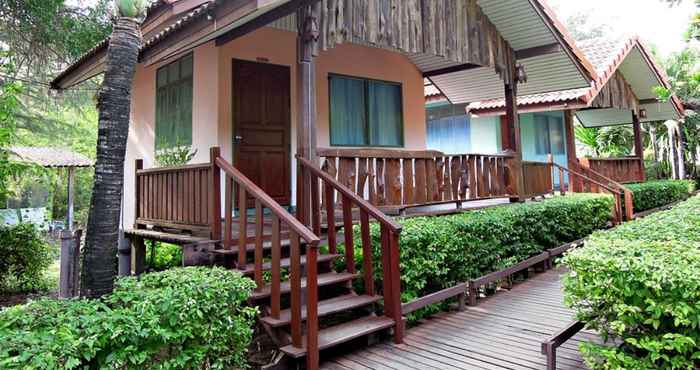 Lobby Duangtawan Beach Resort 