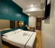 Kamar Tidur 5 Smile Hotel Selayang Point