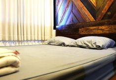 Bedroom 7 Mojo House