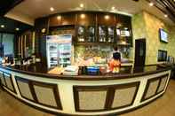 Bar, Kafe dan Lounge RueanPhae Royal Park Hotel