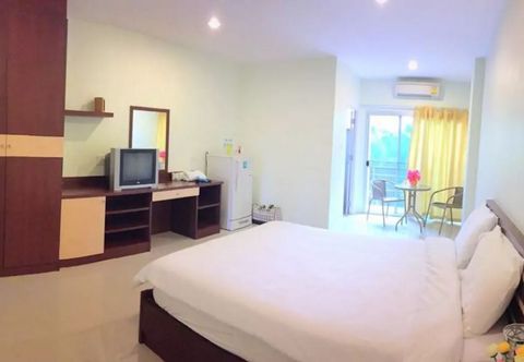 Bedroom Siri Serviced Apartment