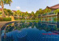 สระว่ายน้ำ 3 Taman Resort 