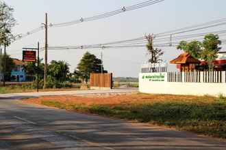 Exterior 4 Mekong Tarawadee Villa