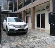 Exterior 3 Smart Room Syariah by Hana