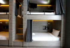 Bedroom 6 The Printing House Poshtel