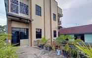 Exterior 3 OYO 3893 Bunda Homestay Syariah