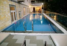 游泳池 6 Night Sky Hotel