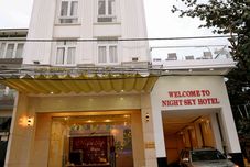 外部的 Night Sky Hotel