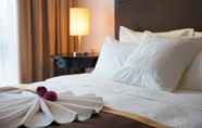 Kamar Tidur 5 Elegant Suites Westlake