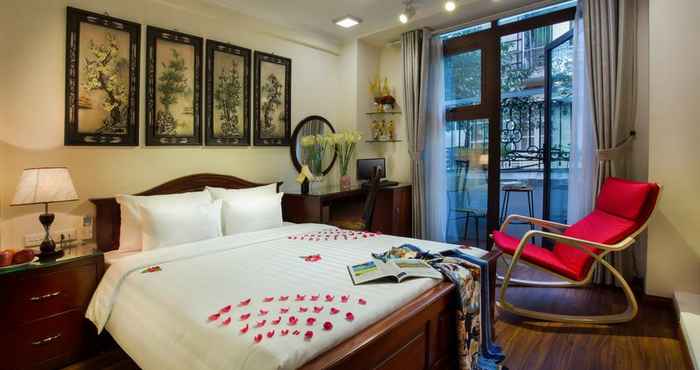 Bedroom Luminous Viet Hotel