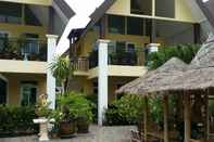 Lobi Paradise Garden Resort