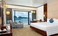 Bedroom 2 Wyndham Legend Halong Hotel