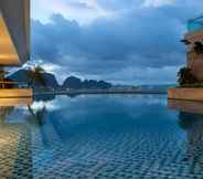 Swimming Pool 3 Wyndham Legend Halong Hotel