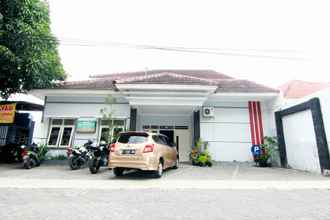 Bên ngoài 4 Almaidah Homestay