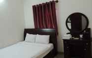 Kamar Tidur 4 Truong Thang Hotel