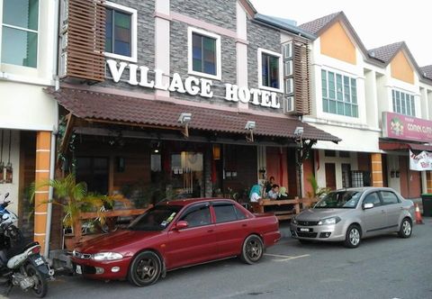 Exterior Village Budget Hotel