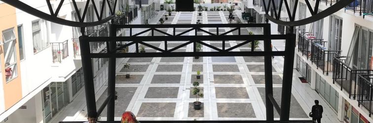 Lobi Cozy Room at Jarrdin Apartment by Rahmat