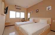 Bedroom 7 Mister Stay Dekat RS Karyadi & Sampokong