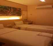 Bedroom 7 Indigo Hotel Metro Prima 2