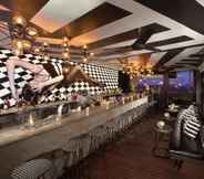 Bar, Cafe and Lounge 6 ARTOTEL Thamrin Jakarta