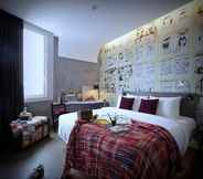 Bedroom 3 ARTOTEL Thamrin Jakarta