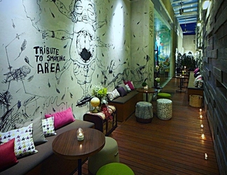 Lobby 2 ARTOTEL Thamrin Jakarta