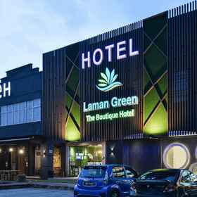 ラマン グリーン ブティック ホテル 1, エコアーデンス セティア アラム フットボール アリーナホテル