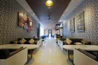 Bar, Cafe and Lounge Royal Darmo Malioboro