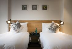 Bedroom 5 C Central Hotel