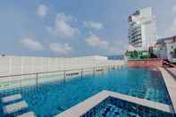 Swimming Pool Aspery Hotel