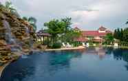 ล็อบบี้ 5 Lake Villa Resort