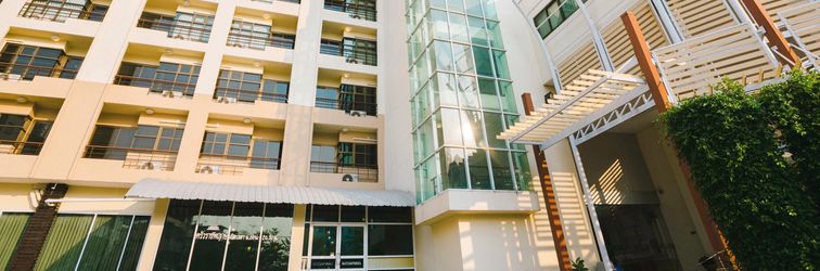 로비 Ratchaphruek Pavilion