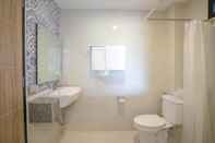 In-room Bathroom Chamnan Residence