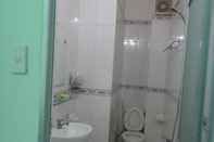 Toilet Kamar Phat Thinh Guesthouse