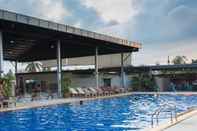 Swimming Pool Bua Tara Resort
