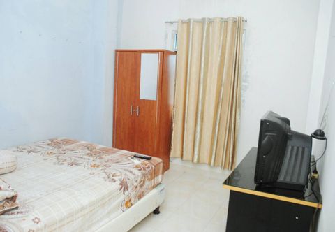 Bedroom Clean Room close to Palembang Square Mall (KPH)