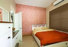 Bedroom 6 Teeta Home For Rent