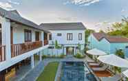 Swimming Pool 3 Vina Beach Pool Villas