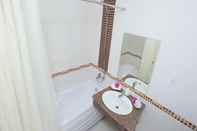 Phòng tắm bên trong Golden Hotel Phu My Hung
