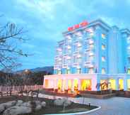 Bên ngoài 4 Minh Dam Hotel