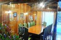 Ruangan Fungsional Log Cabin Hotel