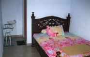 Kamar Tidur 2 Hotel Queen 