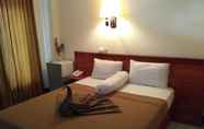 Bedroom 2 Hotel Kurnia Jaya