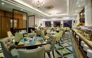 Restoran 6 Adaline Hotel & Suite