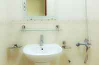 Toilet Kamar Thien Trang Hotel Hanoi