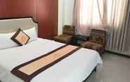 Kamar Tidur 2 Queen Hotel Pleiku